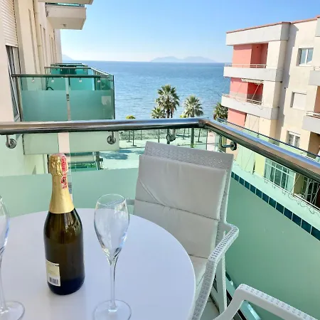Apartment Sea Side